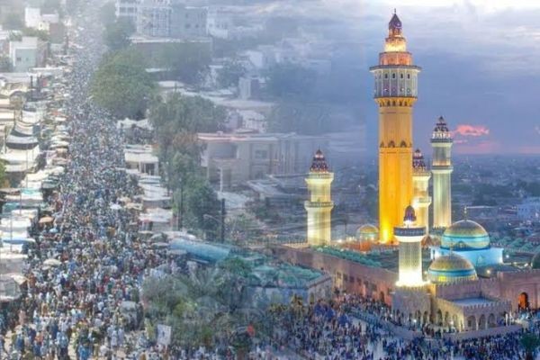 Magal de Touba : Entre spiritualité, culture et impact économique.